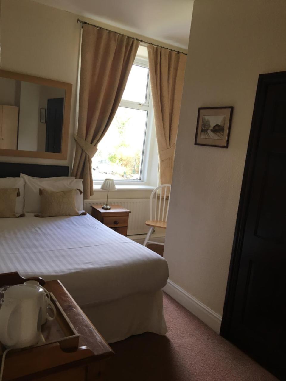 Lincoln Guest House Keswick  Bagian luar foto